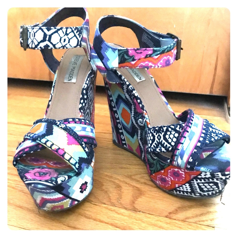 Patterned Multi-Colored Steve Madden Wedges
